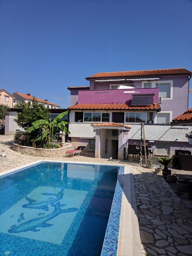 Villa Lory Krk Krk Town Exteriör bild