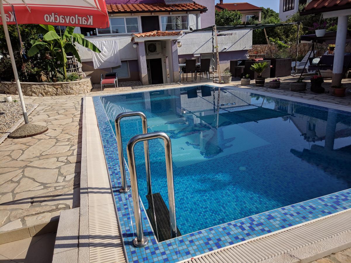 Villa Lory Krk Krk Town Exteriör bild