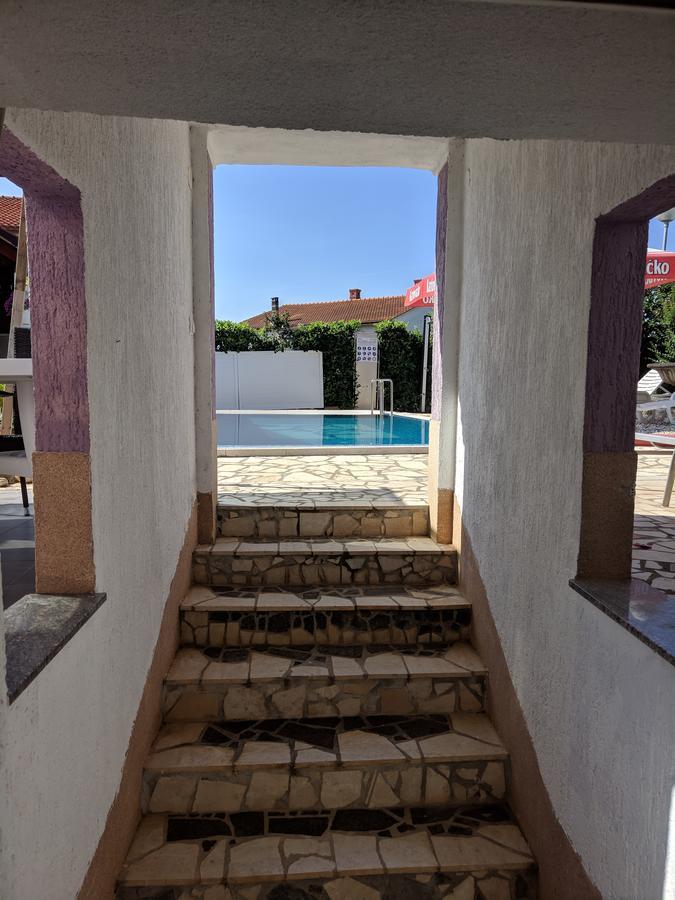 Villa Lory Krk Krk Town Exteriör bild